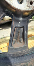 Laden Sie das Bild in den Galerie-Viewer, 1x Alufelge 20 Zoll 9.0" 5x112 24ET Glanz Graphit 5A19DE4KOD 87169090 BMW 7 Mg FEL3684407193wk