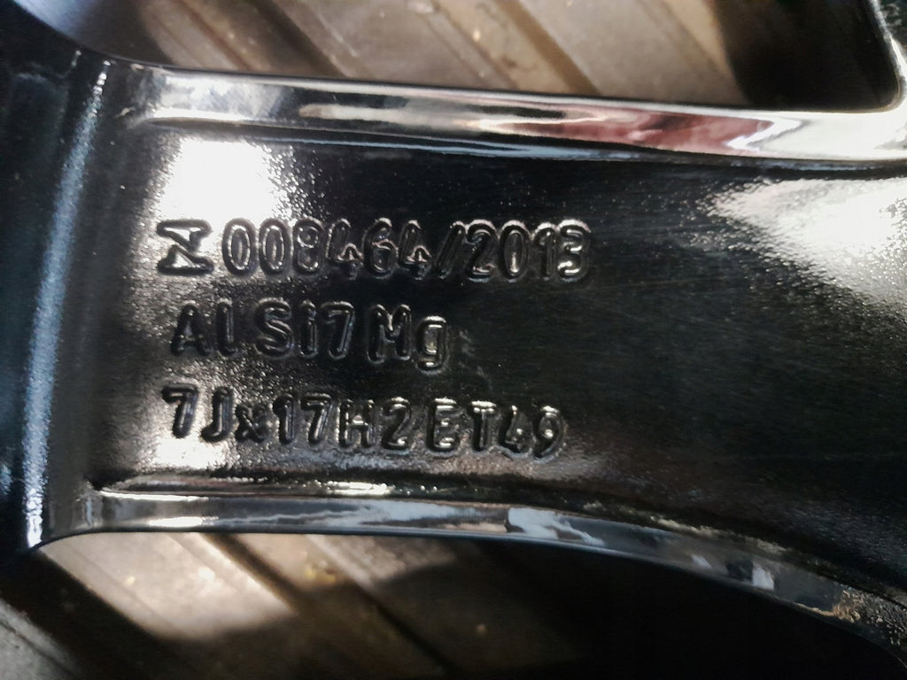 1x Alufelge 17 Zoll 7.0" 5x112 49ET Glanz Silber 5G0601025BT VW Golf Vii FEL3158808988io
