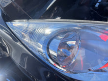 Laden Sie das Bild in den Galerie-Viewer, Frontscheinwerfer Kia Venga 92102-1P000 Rechts Scheinwerfer Headlight SCH3804607767tl