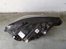 Laden Sie das Bild in den Galerie-Viewer, Frontscheinwerfer Mercedes-Benz Cla A1189062500 LED Rechts oder Links SCH3154449087iz
