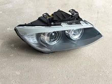 Load image into Gallery viewer, Frontscheinwerfer BMW E93 E92 7273216 1307023379 Rechts Scheinwerfer Headlight SCH4973874604om