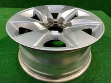 Laden Sie das Bild in den Galerie-Viewer, 1x Alufelge 17 Zoll 7.5" 6x139.7 25ET Toyota Land Cruiser Rim Wheel FEL5201169405as