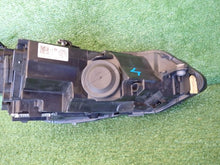 Load image into Gallery viewer, Frontscheinwerfer VW Golf VIII 5H1941005 LED Links Scheinwerfer Headlight SCH1563325015cn