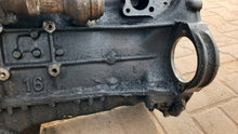 Laden Sie das Bild in den Galerie-Viewer, Motor Mercedes-Benz W124 6020705501 2.5 113PS 1997 Diesel Engine Unkomplett MOT4640436115he