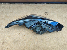 Laden Sie das Bild in den Galerie-Viewer, Frontscheinwerfer Opel Astra 39111143 Links Scheinwerfer Headlight SCH4696343191ch