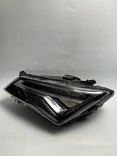 Laden Sie das Bild in den Galerie-Viewer, Frontscheinwerfer Seat Ateca 576941007F Links Scheinwerfer Headlight