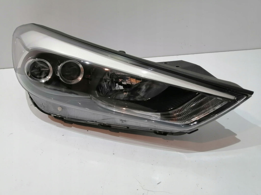 Frontscheinwerfer Hyundai Tucson R009D3032 Rechts Scheinwerfer Headlight