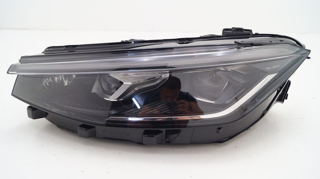 Frontscheinwerfer VW Passat 3J1941035 LED Ein Stück (Rechts oder Links) SCH5171939547bm