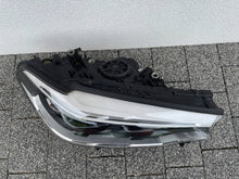 Laden Sie das Bild in den Galerie-Viewer, Frontscheinwerfer BMW G31 G30 8499122 Rechts Scheinwerfer Headlight SCH8721289060ki