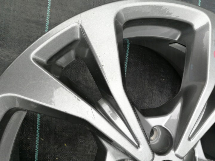 1x Alufelge 18 Zoll 7.5" 5x108 50ET Glanz Silber LV4C-N2B Ford Kuga Iii FEL8823478766ww