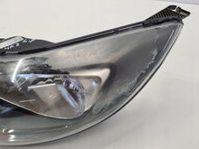 Laden Sie das Bild in den Galerie-Viewer, Frontscheinwerfer Ford Focus BM5113W030CH Links Scheinwerfer Headlight