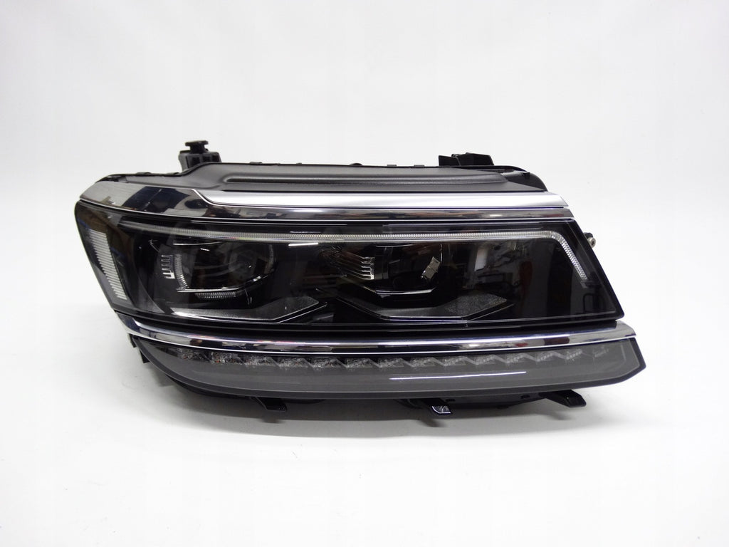 Frontscheinwerfer VW Tiguan 5NB941082D LED Rechts Scheinwerfer Headlight