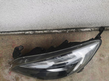 Laden Sie das Bild in den Galerie-Viewer, Frontscheinwerfer Opel Astra J 1EG010011-61 Links Scheinwerfer Headlight SCH8086823320vv