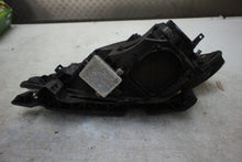 Laden Sie das Bild in den Galerie-Viewer, Frontscheinwerfer Honda Fr-V Logo Rechts Scheinwerfer Headlight SCH1082777642wk