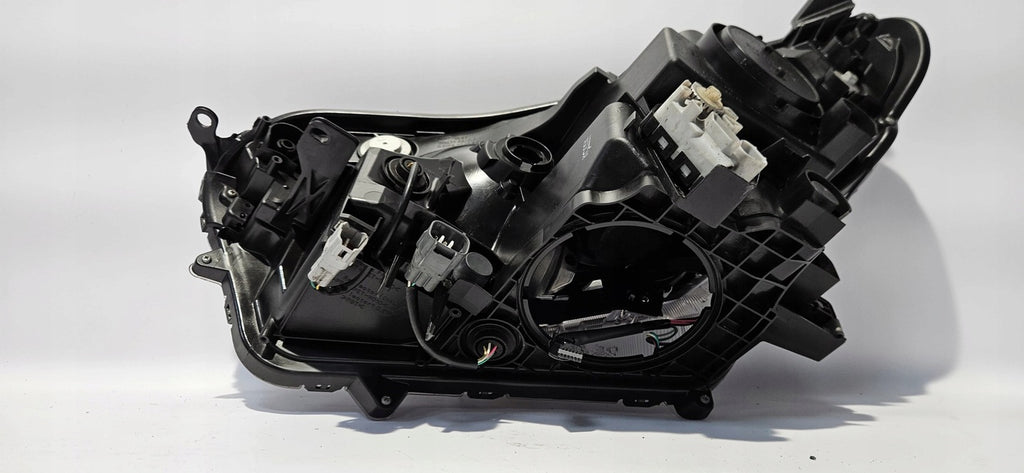 Frontscheinwerfer Toyota W3049 LED Ein Stück (Rechts oder Links) Headlight SCH2646065114cx