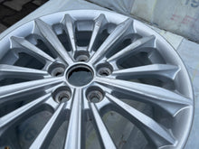 Laden Sie das Bild in den Galerie-Viewer, 1x Alufelge 16 Zoll 6.5&quot; 5x108 50ET Glanz Silber JX7C-1007-B1A Ford Rim Wheel