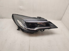 Load image into Gallery viewer, Frontscheinwerfer Opel Astra K 39081893 LED Rechts Scheinwerfer Headlight SCH8639981008gy