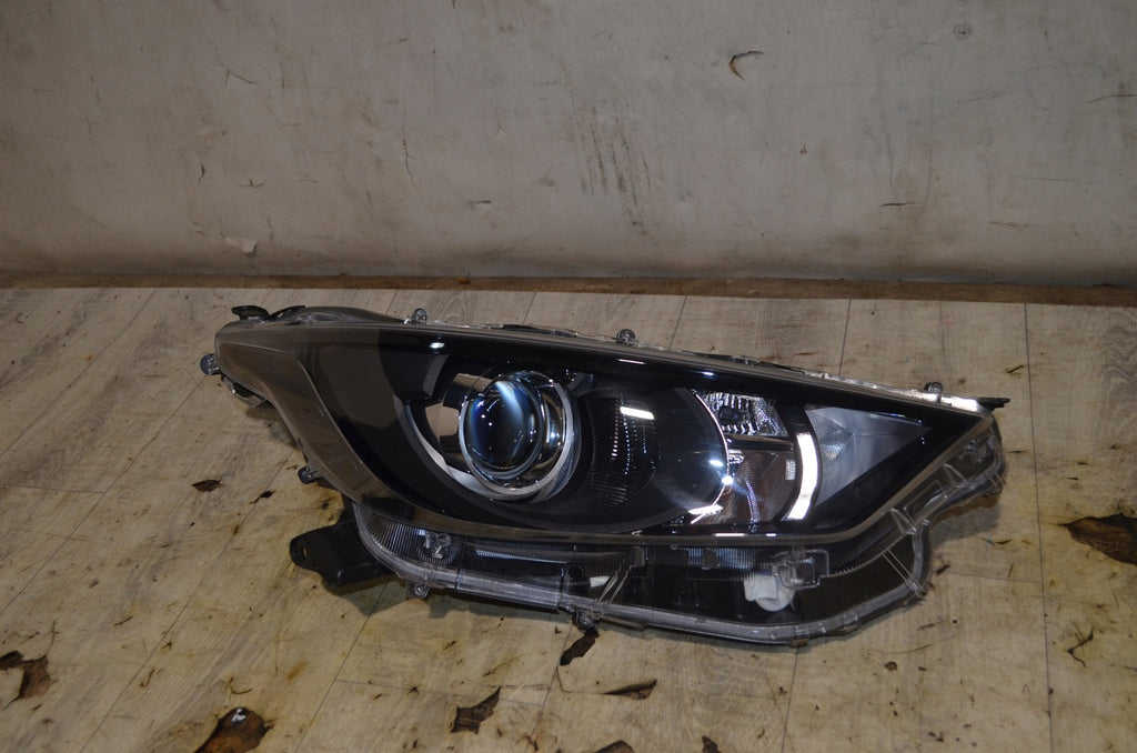 Frontscheinwerfer Toyota Yaris Rechts Scheinwerfer Headlight SCH4271438731br