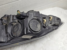 Laden Sie das Bild in den Galerie-Viewer, Frontscheinwerfer Ford Focus III BM51-13W029-RA Rechts Scheinwerfer Headlight SCH7474514021sk