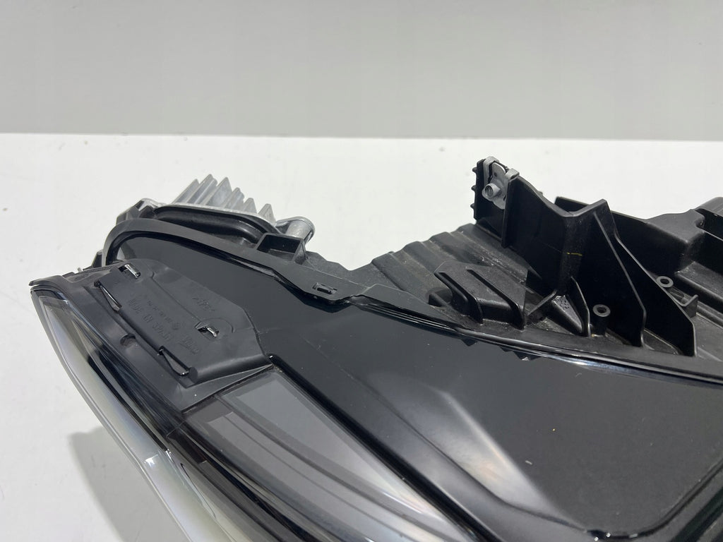 Frontscheinwerfer VW 14B941006 Rechts Scheinwerfer Headlight SCH1607693594jc