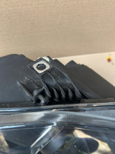 Load image into Gallery viewer, Frontscheinwerfer Seat Leon 1P1941032 Xenon Rechts Scheinwerfer Headlight