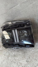 Laden Sie das Bild in den Galerie-Viewer, Frontscheinwerfer Hyundai Santa Fe 92102-S16XX Full LED Rechts Headlight SCH3020249141mn