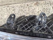 Laden Sie das Bild in den Galerie-Viewer, Frontscheinwerfer Kia Ceed 92101-A2220 LED Links Scheinwerfer Headlight