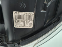 Laden Sie das Bild in den Galerie-Viewer, Frontscheinwerfer Mercedes-Benz W204 A2048200159 Xenon Links Headlight SCH6592616077ol