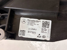 Laden Sie das Bild in den Galerie-Viewer, Frontscheinwerfer Mercedes-Benz Eqb X243 A2439069000 LED Rechts Headlight SCH7461568288dd
