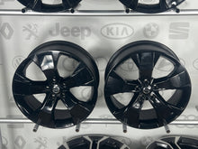 Laden Sie das Bild in den Galerie-Viewer, 4x Alufelge 18 Zoll 7.5" 5x108 50 5ET Glanz Silber 31471553 Volvo Xc60 I FEL5513497242uo