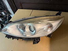 Laden Sie das Bild in den Galerie-Viewer, Frontscheinwerfer Mazda 5 Xenon Links Scheinwerfer Headlight SCH3571052856bi
