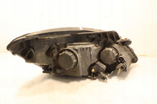 Laden Sie das Bild in den Galerie-Viewer, Frontscheinwerfer Kia Ceed Hatchback 92101-1H000 Links Scheinwerfer Headlight