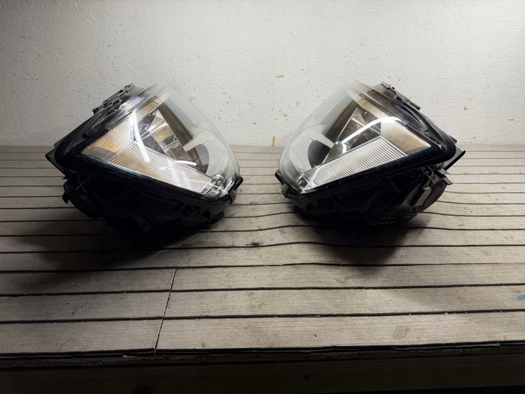 Frontscheinwerfer VW Multivan 7E1941005D 7E1941006A Ein Satz Headlight SCH5513429311cr
