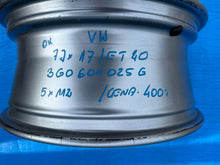 Load image into Gallery viewer, 1x Alufelge 17 Zoll 7.0" 5x112 40ET Glanz Silber 3G0601025G Mg Passat Rim Wheel FEL4653352310fs