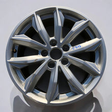 Load image into Gallery viewer, 1x Alufelge 17 Zoll 7.0&quot; 5x112 34ET 80A601025J Audi Q2 Rim Wheel