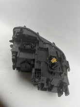 Laden Sie das Bild in den Galerie-Viewer, Frontscheinwerfer VW Tiguan 5NB941035D Full LED Links Scheinwerfer Headlight SCH2083722126va