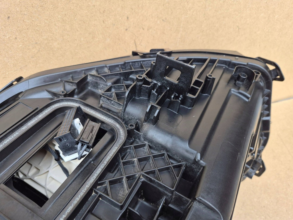 Frontscheinwerfer Mercedes-Benz Eqa Eqb A2439069000 Rechts Headlight SCH9300447081ir
