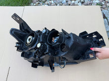 Laden Sie das Bild in den Galerie-Viewer, Frontscheinwerfer Mazda Cx3 Cx-3 D10E-51040 LED Links Scheinwerfer Headlight