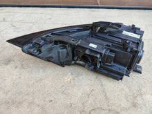 Laden Sie das Bild in den Galerie-Viewer, Frontscheinwerfer Audi Q3 8U0941034 Xenon Rechts Scheinwerfer Headlight SCH4889809917rq