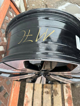Load image into Gallery viewer, 1x Alufelge 19 Zoll 8.5" 5x108 56ET Glanz Schwarz 32143628 Volvo Xc40 Rim Wheel FEL1953950018la