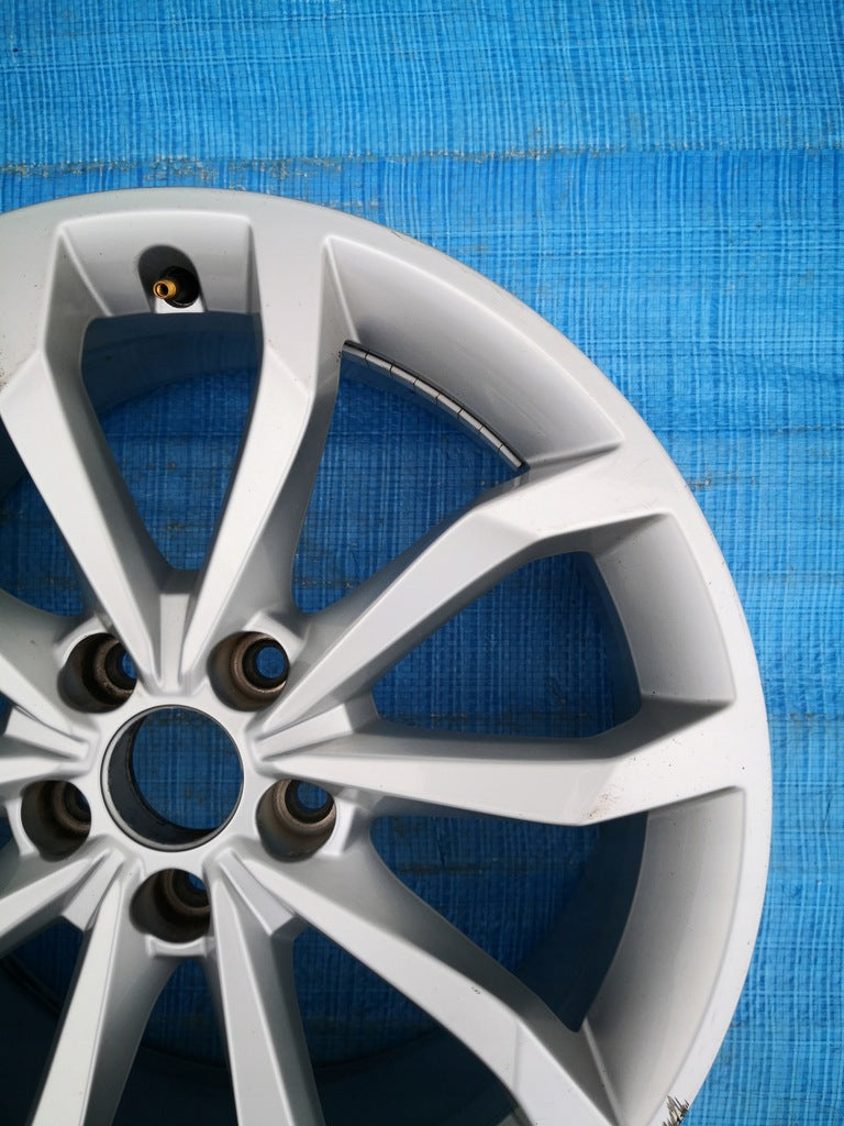 1x Alufelge 18 Zoll 8.0" 5x112 40ET Glanz Graphit 8W0601025H Audi A4 B9 Mg FEL9829767005el