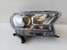 Laden Sie das Bild in den Galerie-Viewer, Frontscheinwerfer Ford Ranger JB3B-13D154-5 Rechts Scheinwerfer Headlight