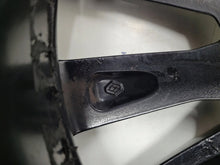 Load image into Gallery viewer, 1x Alufelge 16 Zoll 6.5" 4x100 40ET Silber 403002556R Renault Megane Captur Clio FEL1253812748do