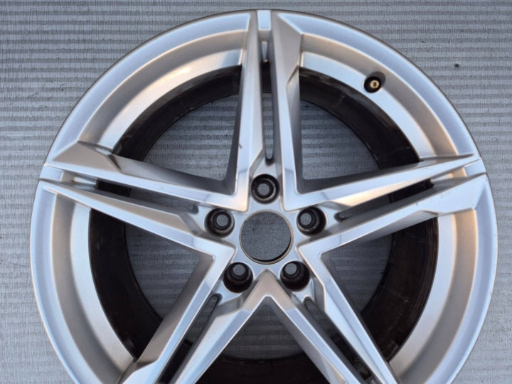 1x Alufelge 18 Zoll 8W0601025R Audi A4 Rim Wheel FEL8153711084xv