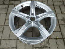 Load image into Gallery viewer, 1x Alufelge 18 Zoll 8.0&quot; 5x112 39ET Glanz Silber 80A601025BE Audi Q5 Rim Wheel