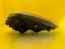Laden Sie das Bild in den Galerie-Viewer, Frontscheinwerfer VW Polo 2G1941036C Rechts Scheinwerfer Headlight SCH3323327149fw
