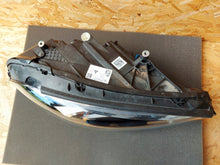 Laden Sie das Bild in den Galerie-Viewer, Frontscheinwerfer Mercedes-Benz A1779062605 LED Rechts Scheinwerfer Headlight SCH6875700078wg