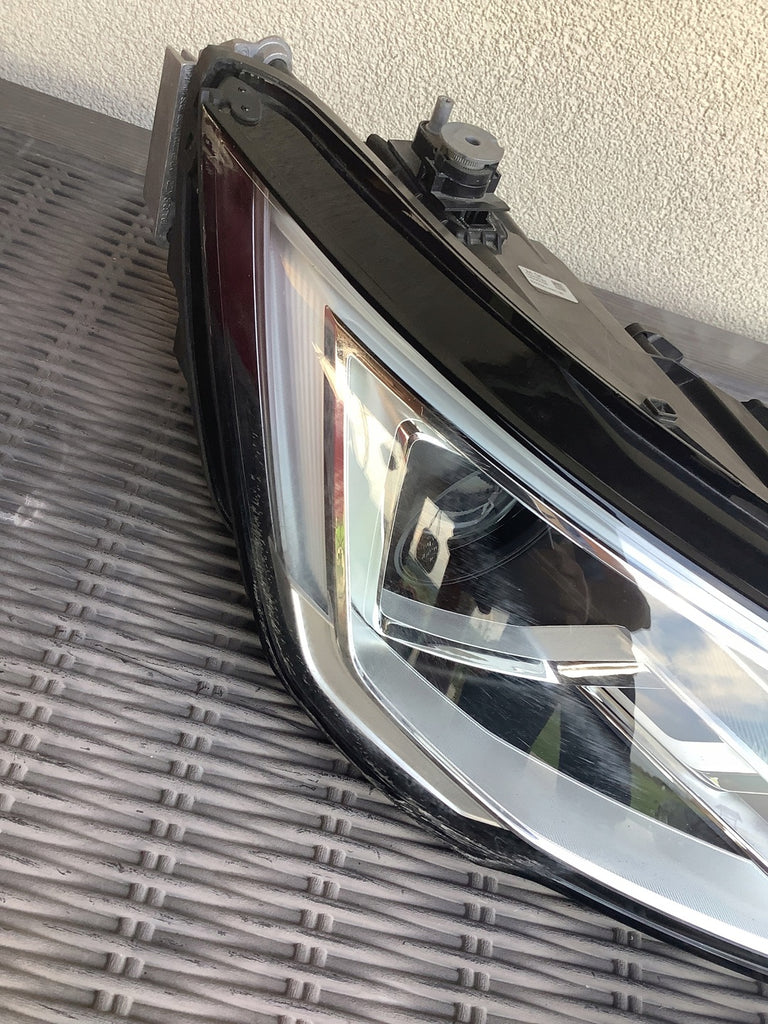 Frontscheinwerfer Audi 8XA941006B Rechts Scheinwerfer Headlight