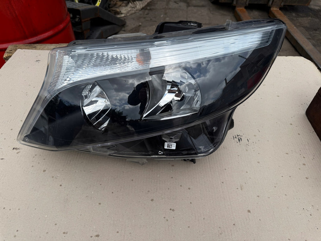 Frontscheinwerfer Mercedes-Benz Vito W447 A4479067700 Links Headlight SCH7853120654qx
