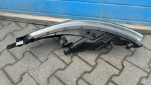 Load image into Gallery viewer, Frontscheinwerfer Hyundai I20 92101-C8000 LED Links Scheinwerfer Headlight